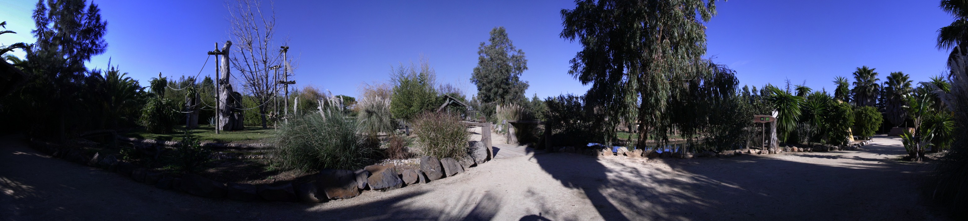 [4] 211208 logos zoo, jpg, 21 images, IMG_4726 - IMG_4746 - 3078x704 - SCUL-Smartblend.jpg - un peu déformée :)